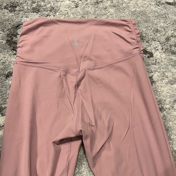 Lululemon 21” Align Cross Over Waist Cropped Leggings - Picture 4 of 11